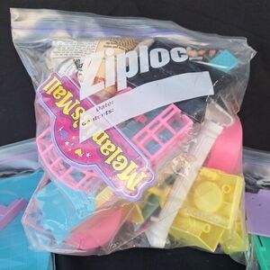 Mega Bloks Building Set